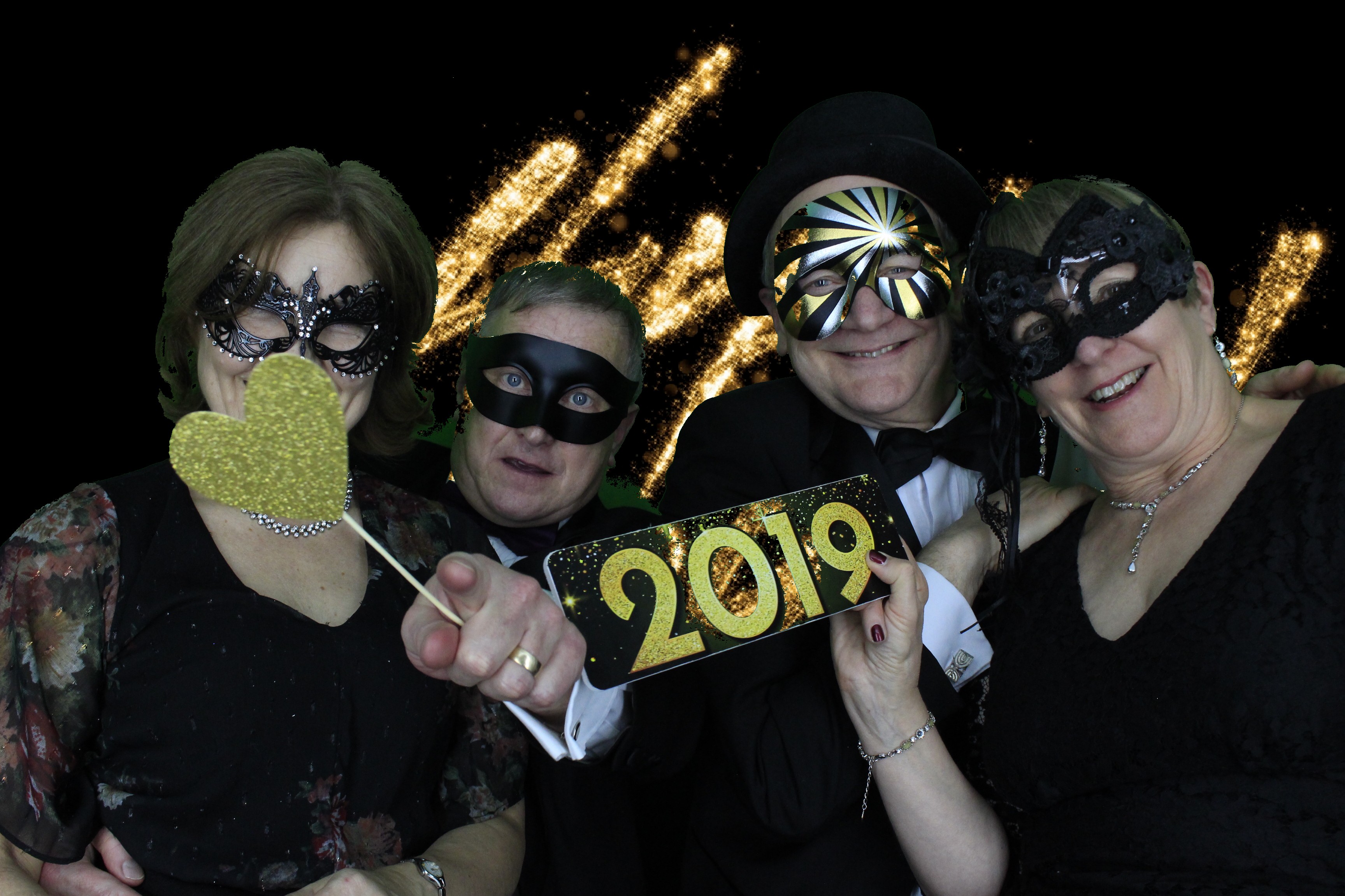 New Years Eve Party Silvermere | View more photos from the event at gallery.myphotoboothexperience.co.uk/u/MyPhotoBoothExperienceLtd/New-Years-Eve-Party-Silvermere